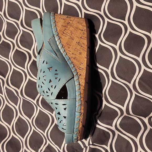 Earth leather sandels - Picture 2 of 5